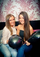 Фото с вечеринок с веселящим газом N2O