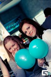 Фото с вечеринок с веселящим газом N2O