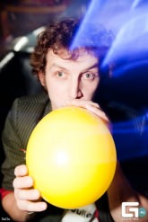 Фото с вечеринок с веселящим газом N2O